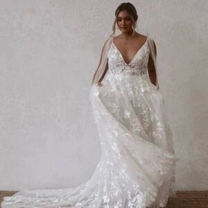 Made With Love Elsie Flowy Wedding Dress